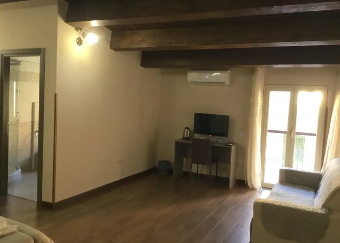 Nonna Maria ベッド・アンド・ブレックファスト 4*